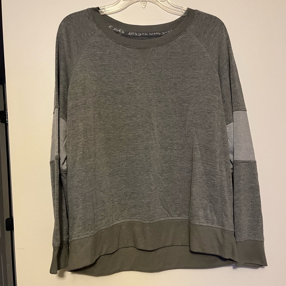 Muk Luks Sweatshirt